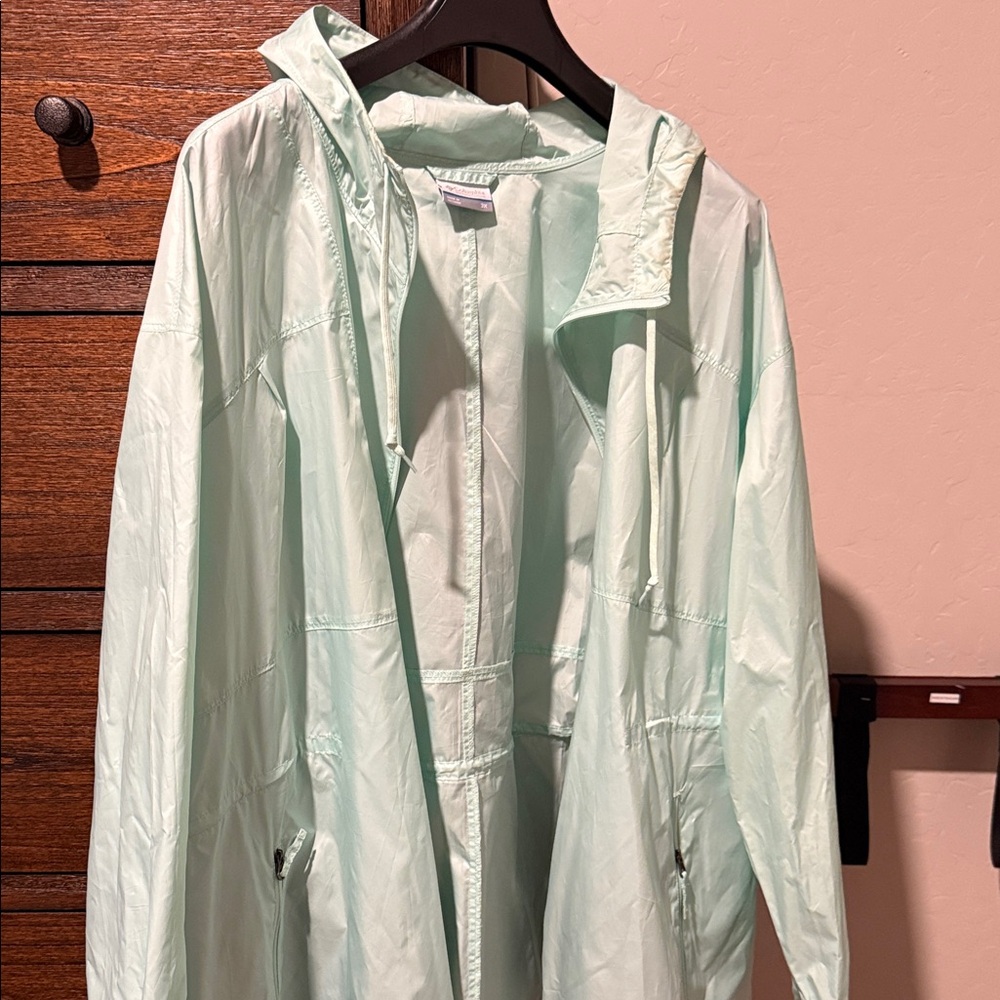 Columbia Mint Green Women's Lightweight Utility Jacket